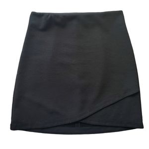 Loft Black Skirt Sz MP Solid Black Ribbed